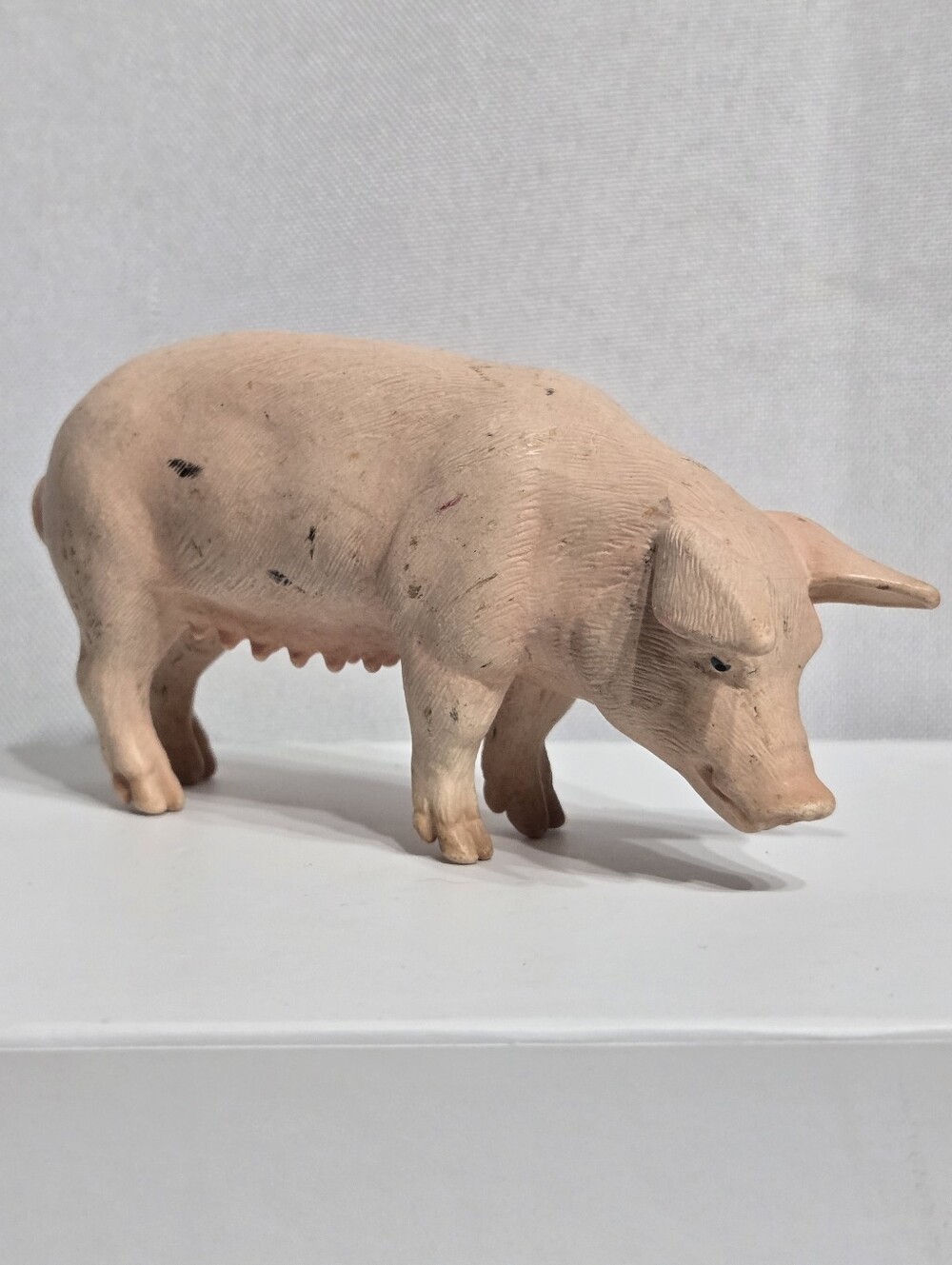 Retired Schleich 2003 Standing Sow Pig Figurine (Model #13288) Good Condition so